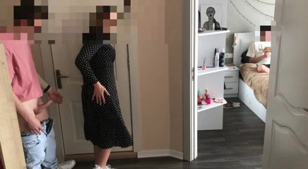 Good_view: Une femme infidèle baise ma meilleure amie