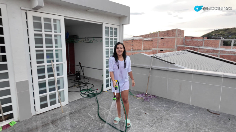 Solo_incognita: Minha namorada fica molhada do meu sexo