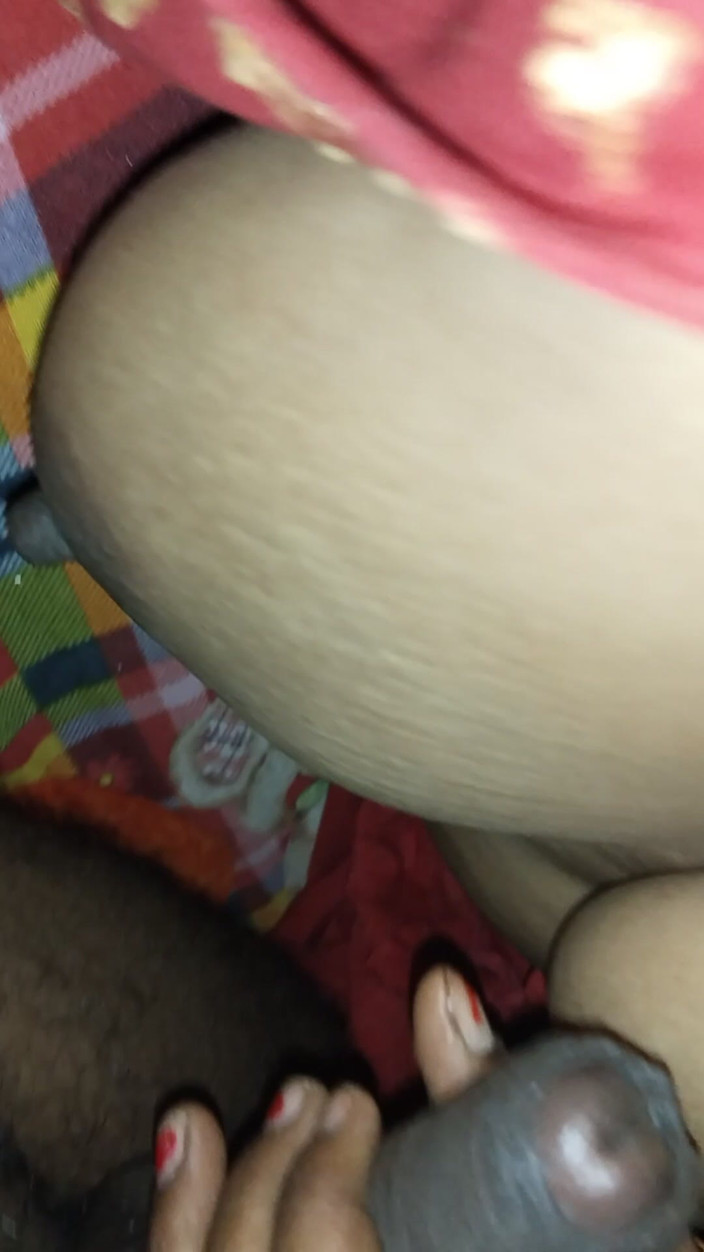 Desi Hot bhabhi: Desi Bhabhi