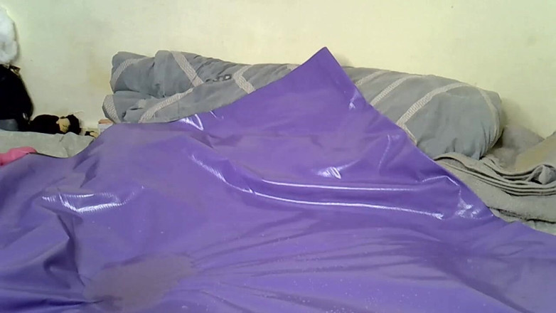 Maeeyxx: Ich liebe meinen lila vibrator, lässt mich mich fühlen, als...