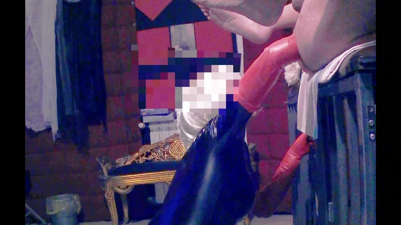 Ickakris: मैं उसकी गांड को और अधिक फैलाता हूं