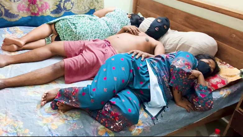 Morjenabb: คลิปเย็ด 3 คน ตอนที่ 1