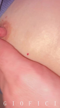 Beau-père dans son 59 il jamais footjob emmmm je l’ai réparé