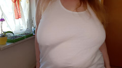 Curly_Dreams: Ho lasciato che il mio seno oscillare