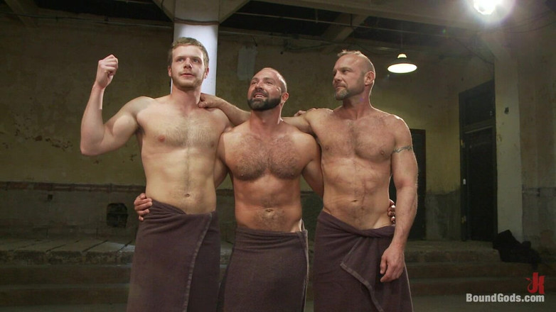 Bound gods: अकेली पूंछ, बिजली और निलंबन - लाइव शूट