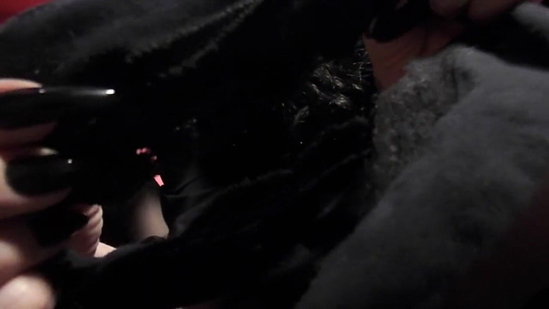 PandoraSG: Schiavo orale alex e domina con le calze