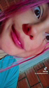 Cute Girl Changes Her Panties in Front of the Mirror