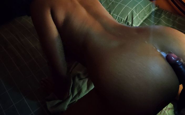 Hope Love: Heiße und sexy asiatin direkt aus der dusche auf schwanz