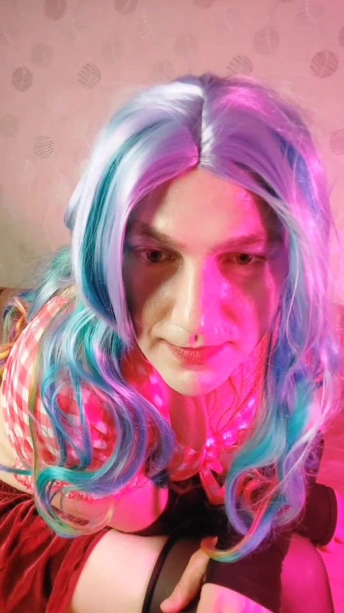 Kitty_Cross: Medusa utseende sissy pretty pinky