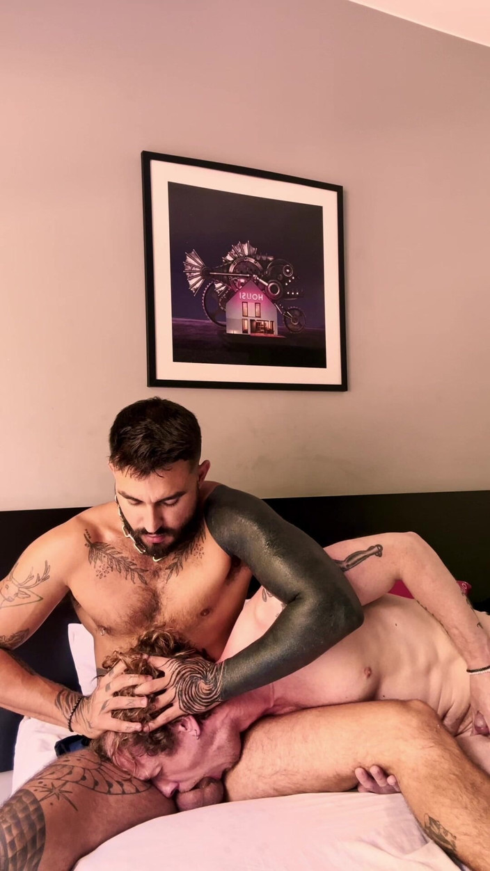 Christian Hunter: Nedělní odpolední flipping s mým chlapem Ikarusem