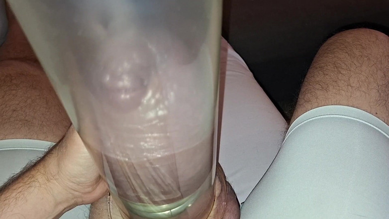 Monster_Meat_: Čerpání penisu