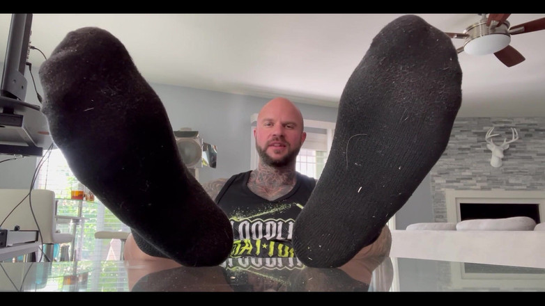 Jasons feet: 你值得崇拜爸爸的脚吗？