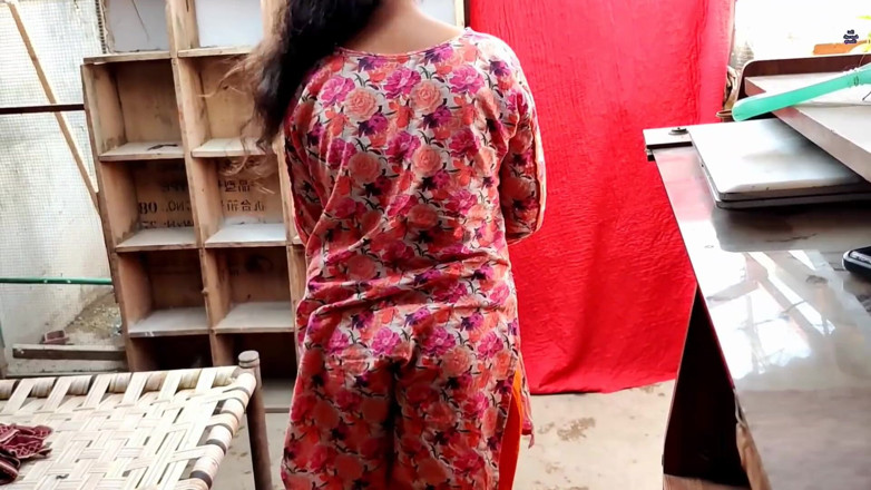 Muskan Rani: Pakistansk Buttcrak Asscreak