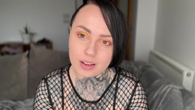 Miss Valentina: Sending Life