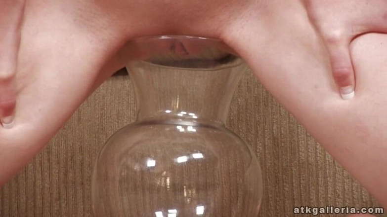 ATK Fans (Solo): Small tits babe is pissing and masturbating at casting