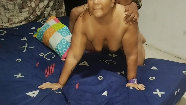 Adribella69: J’ai des relations sexuelles avec mon beau-père dégoûtant dans la...