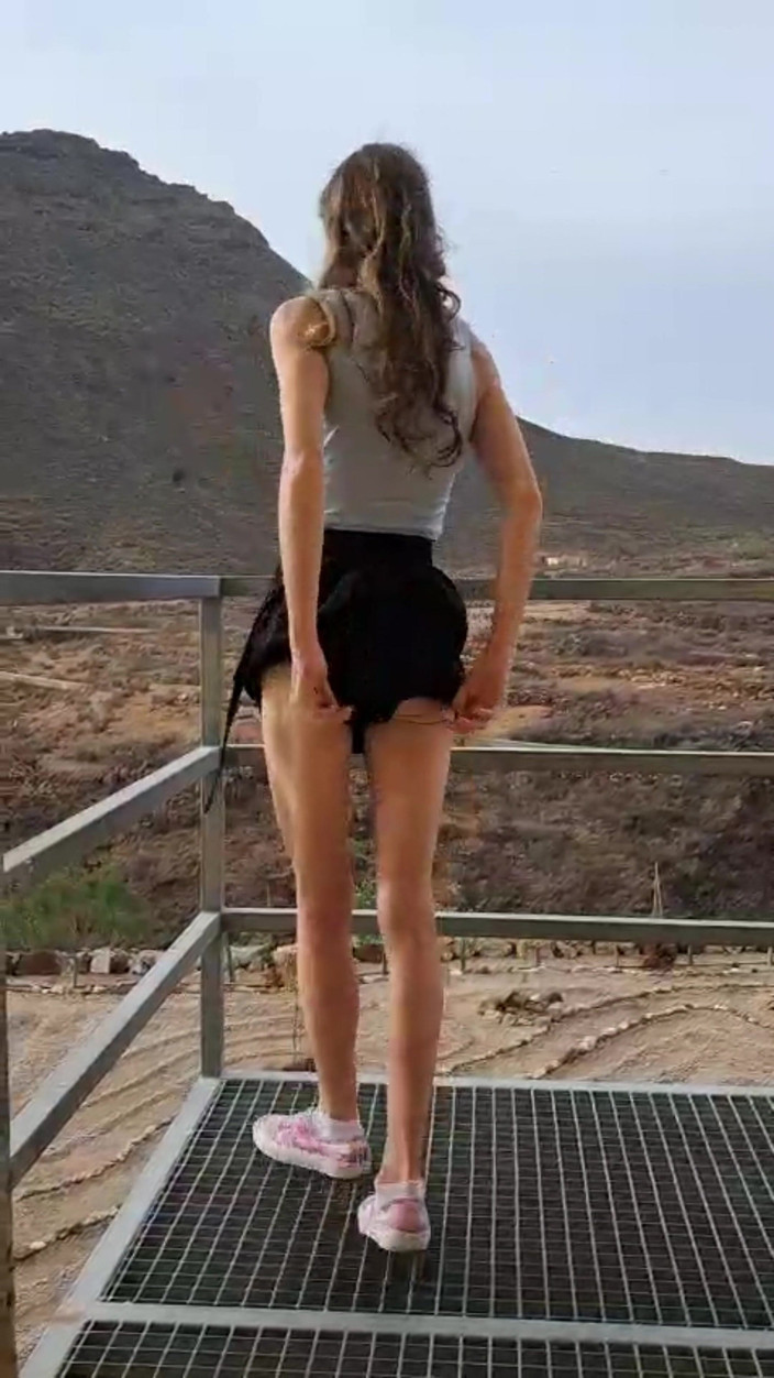 SkinnyWithAHugeDick: Ona má ráda její kozy