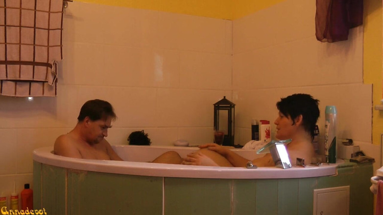 Anna Devot: Annadevot - Lunchtime fucking in bathtub