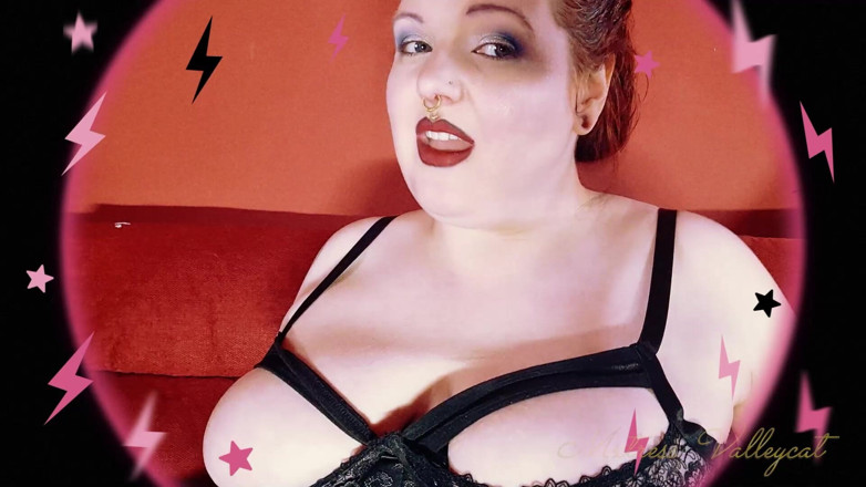 Mxtress Valleycat: Verleidelijke lippenaanbidding