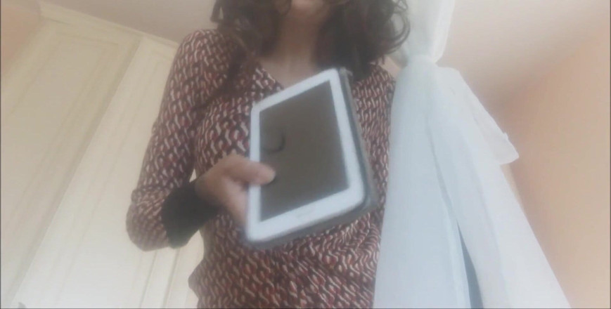 savannahamatoriale: Stepmother Can Be Very Hot When She's Horny