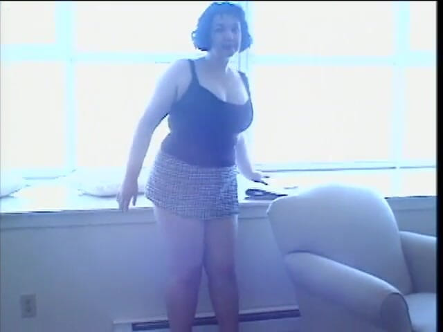 Give me BBW: İri güzel kadın ve kıvrımlı kızlarla poz verme ve edepsiz çıplak...