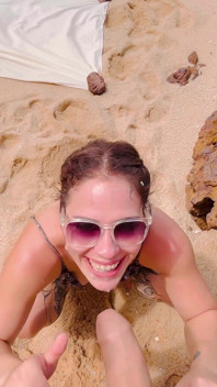 Strandtag mehr als 4 Liter Pisse, unordentlich, tiefe kehle und sperma auf mein versautes gesicht!! Enthält bonus schmutzigen stiefvater