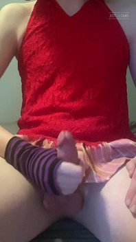 Teen Twink stříká dvakrát za 3 minuty