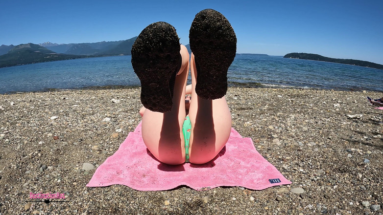 Destination Kat: 해변의 날 태닝