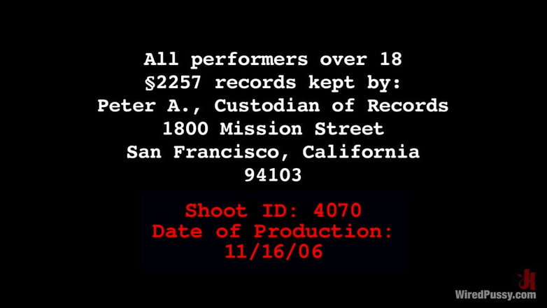 Wired Pussy by Kink: Isis Love krijgt haar eigen behandeling