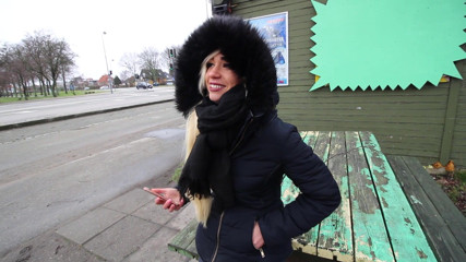 Eronordic: Si blonde panas berkelip tetek dan menghisap zakar di Denmark