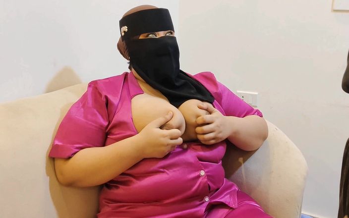 Oshin ahmad: Egípcio-árabe-saudita sexo de Sharmota recebendo sua bunda fodida por seu...
