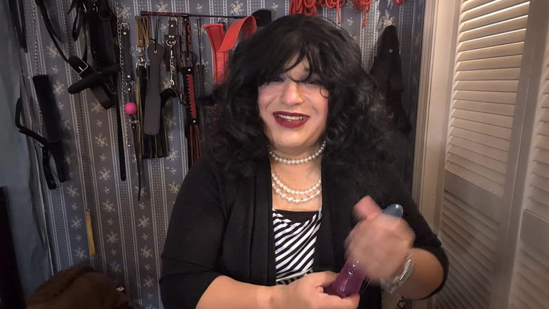 Tongue Lashor 69: Luglio 2025 clip JOi