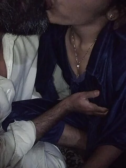Sanam Jan: Desi Girl Sucking Stepbrother Friend Cock