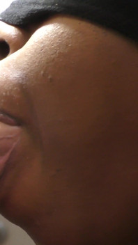 Bocca nera scopata da un cazzo bianco e sborrata in bocca ingoio