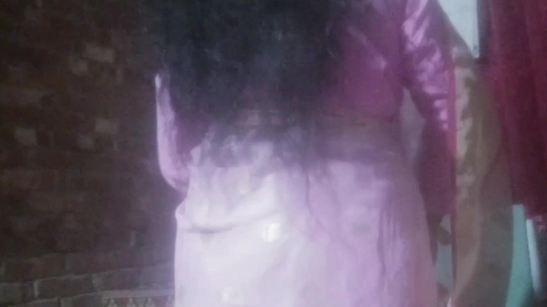 nadiya2026: Красива індійська бенгальська сексуальна дівчина