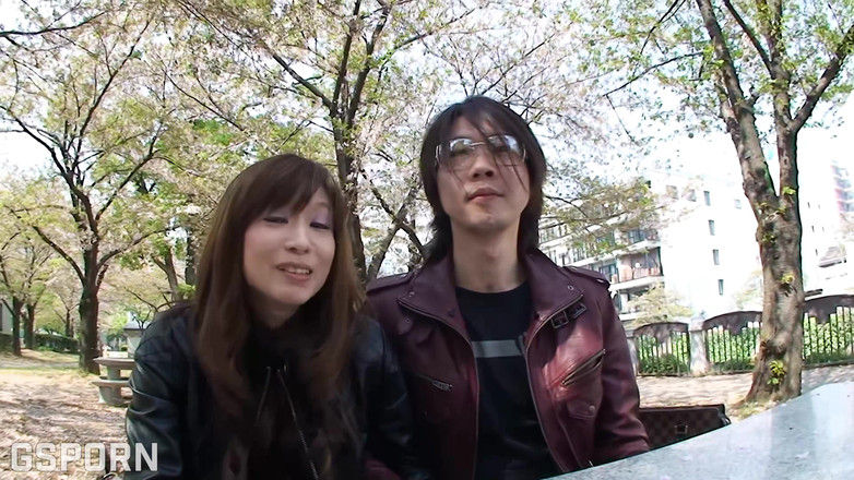 Go Sushi: Real Japanese Girl Islay Fucking in Front at Cuckold Boyfriend