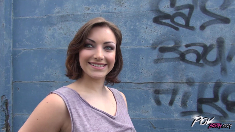 Czech Pornzone: Outdoor Job Offer - Alexis Cherry