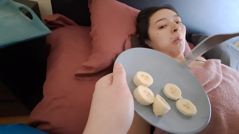 Miss Squirting: Nach der operation squirtet ehefrau und bekommt von ihrer krankenschwester...