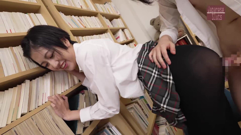 J Hentai Matings: สาวงามถุงน่องดํา - ต้นขาและกางเกงในแอบโชว์ทําให้ฉันแข็งและปล่อยให้เธอเปียก - ตอนที่ 1