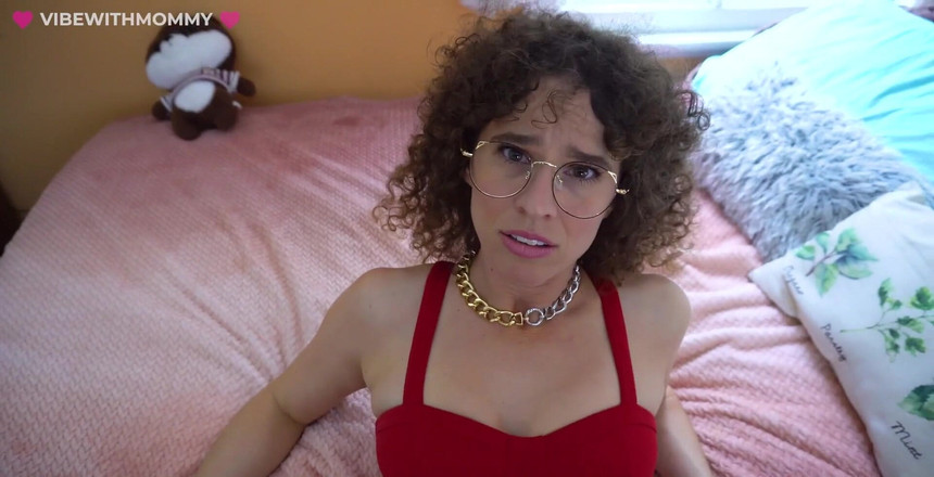 VibeWithMommy: Židovská MILFka je ošukaná mým klukem z UK JOI! This...