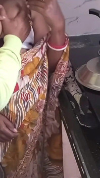 Telugu Bhabhi oder Devar Küchenzimmer zur fickzeit