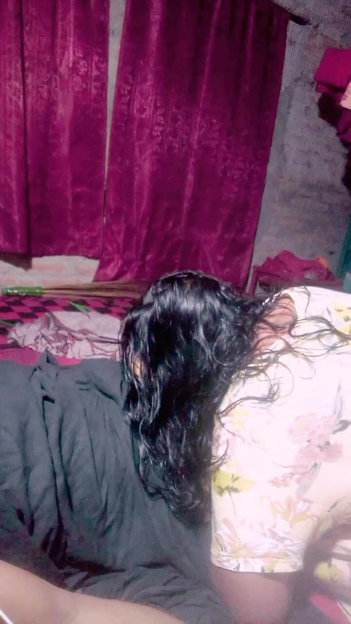 Sadia vabi: Enteado fode sua madrasta.