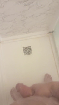 Retired Army Veteran Playing with His Cock in the Shower