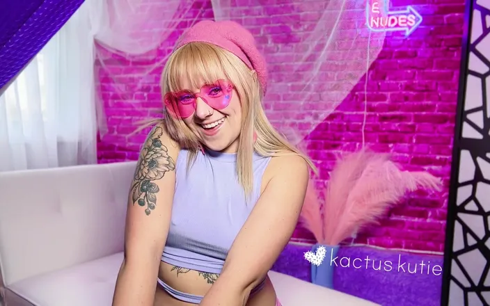 Kactus kutie: Barbie Pee Countdown