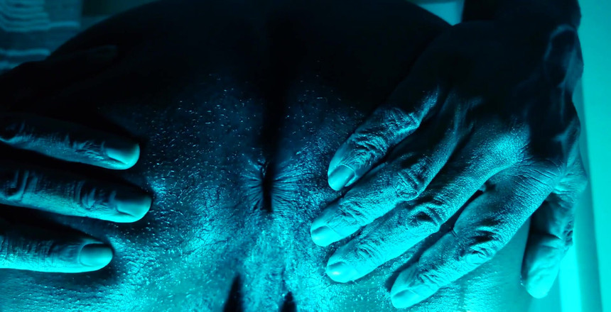 Hallelujah Johnson: Uctívání zadku Hallelujah Johnson, Dr. Manhattan break a Sweat