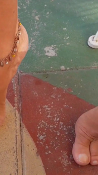 Amadora loira madura esposa gosta de sexo nu e adoração de pés