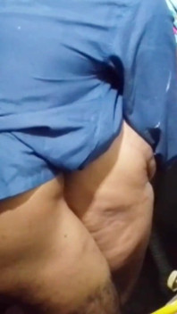 Selbstgedrehter sex mit amateur-ehefrau reitet schwanz und doggystyle