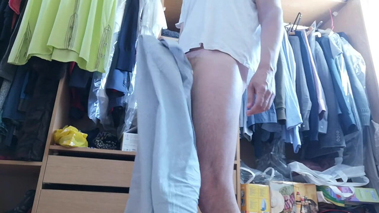 Rafael Torreano: वॉक-इन कोठरी में कपड़े उतारना और हिलाना