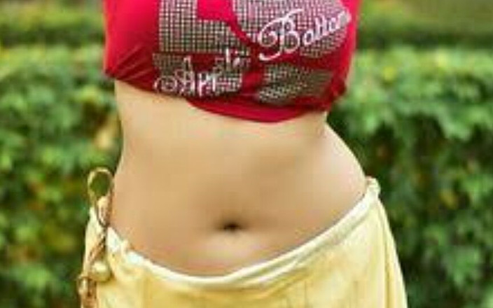 HP capsule: Я кладу огурец в свою киску