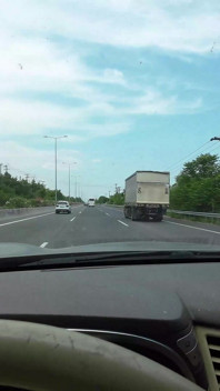 18-jarige spuit in mijn auto en pist op mijn gezicht, deel I